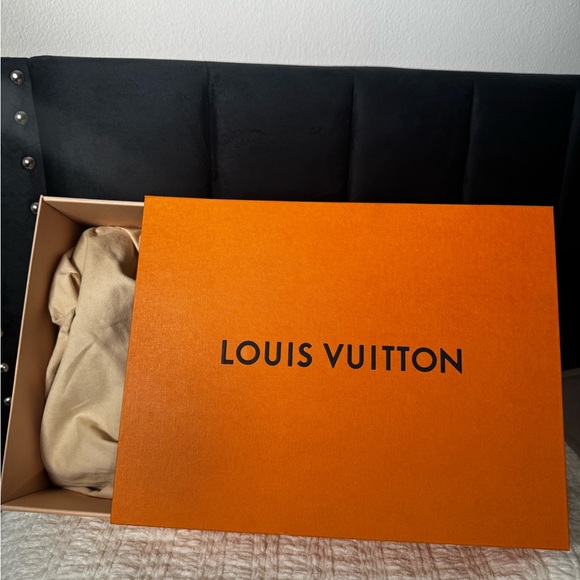 Louis Vuitton Laurette Desert Boot SZ 39 Color Black - Picture 3 of 8